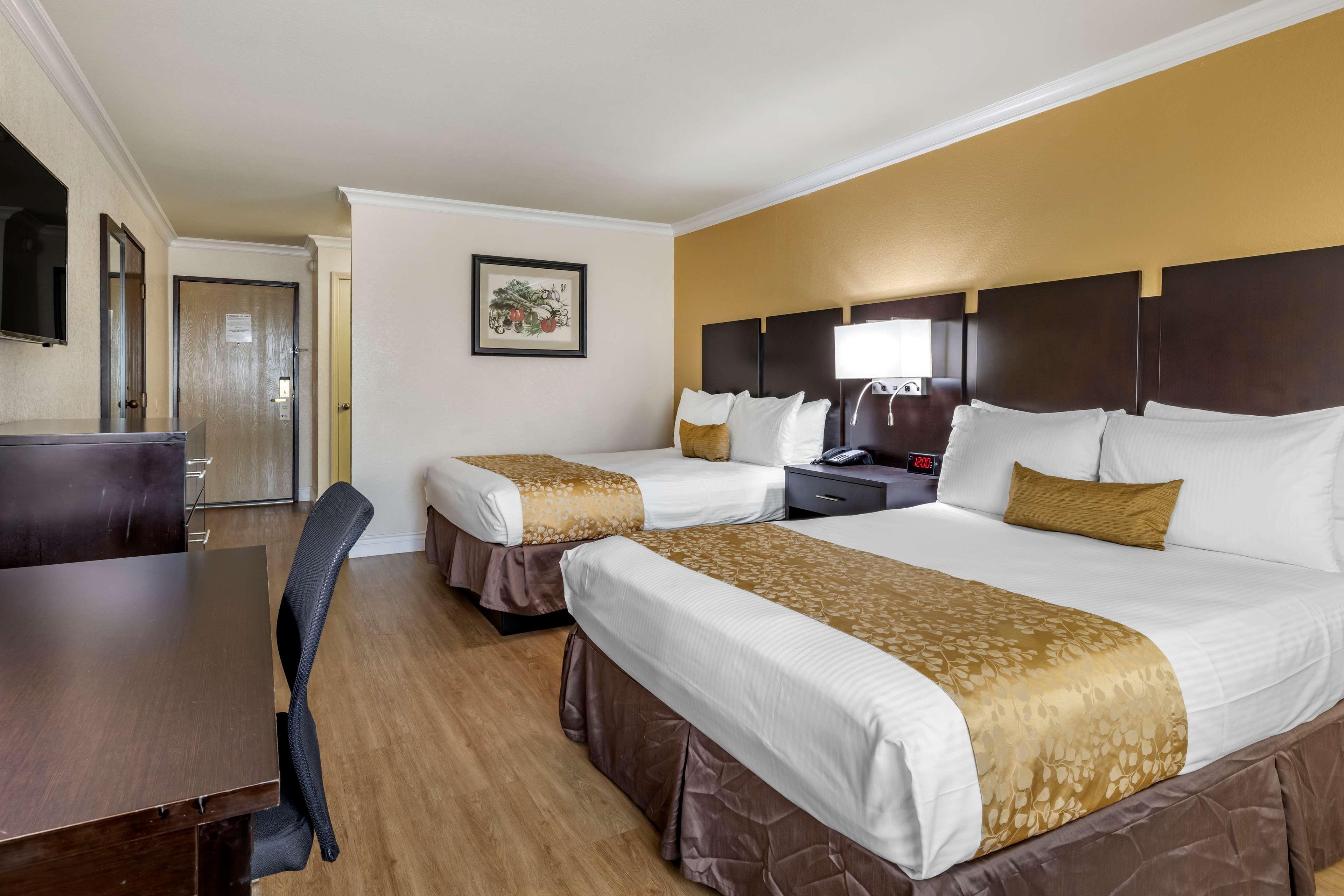 Best Western Plus South Bay Hotel Lawndale Bagian luar foto