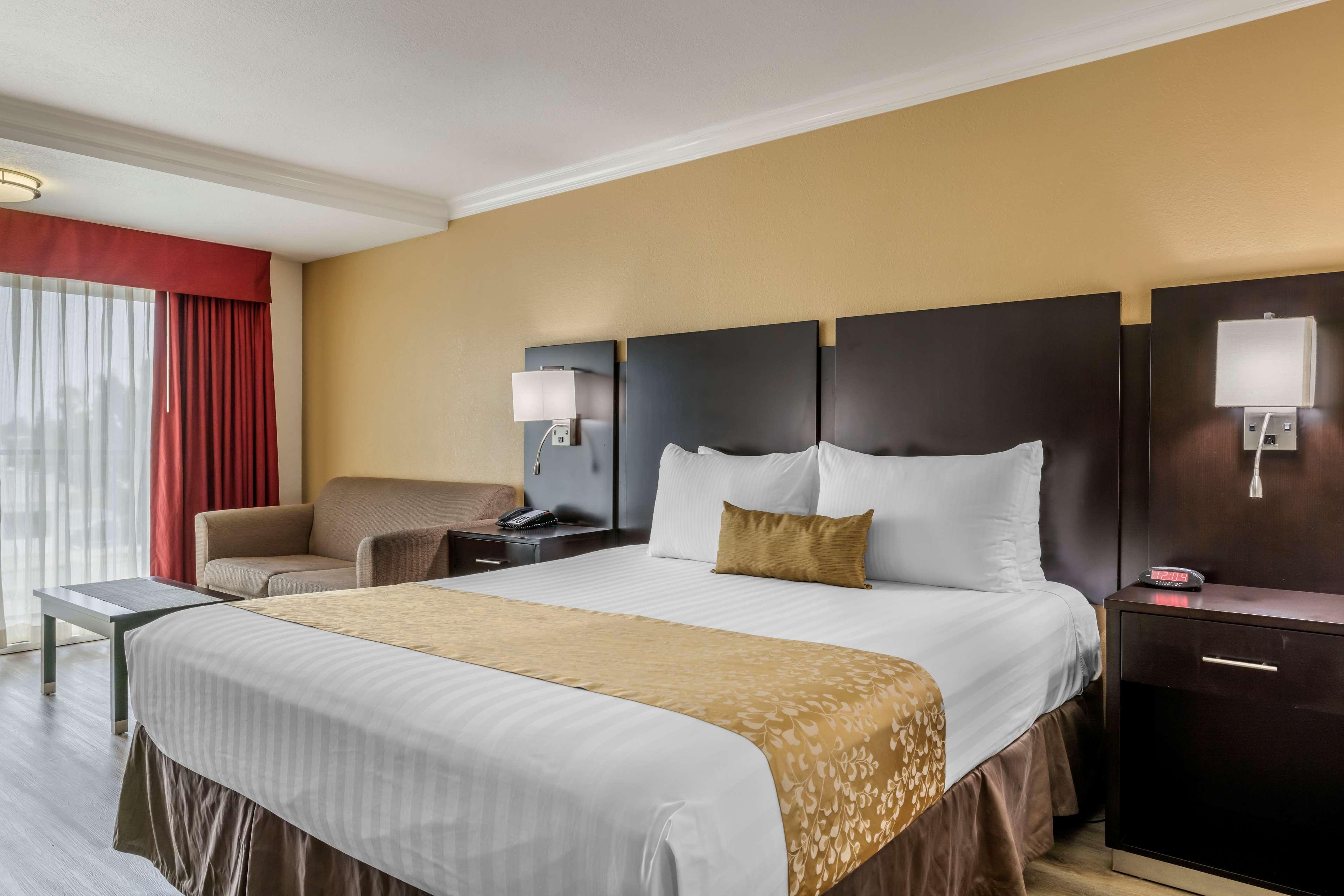 Best Western Plus South Bay Hotel Lawndale Bagian luar foto
