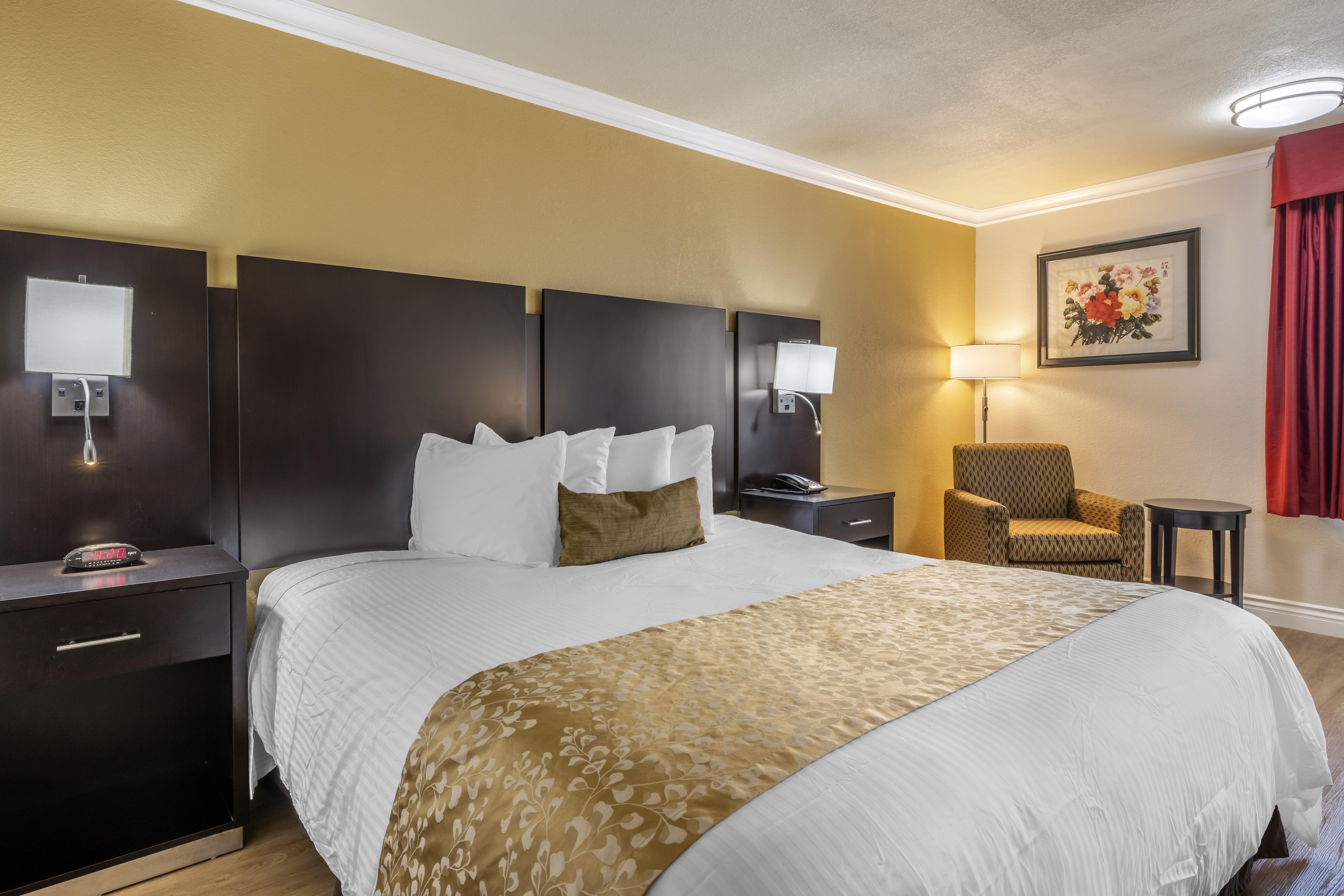 Best Western Plus South Bay Hotel Lawndale Bagian luar foto